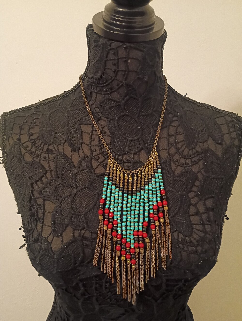 Random Necklace - Picture 5 of 5